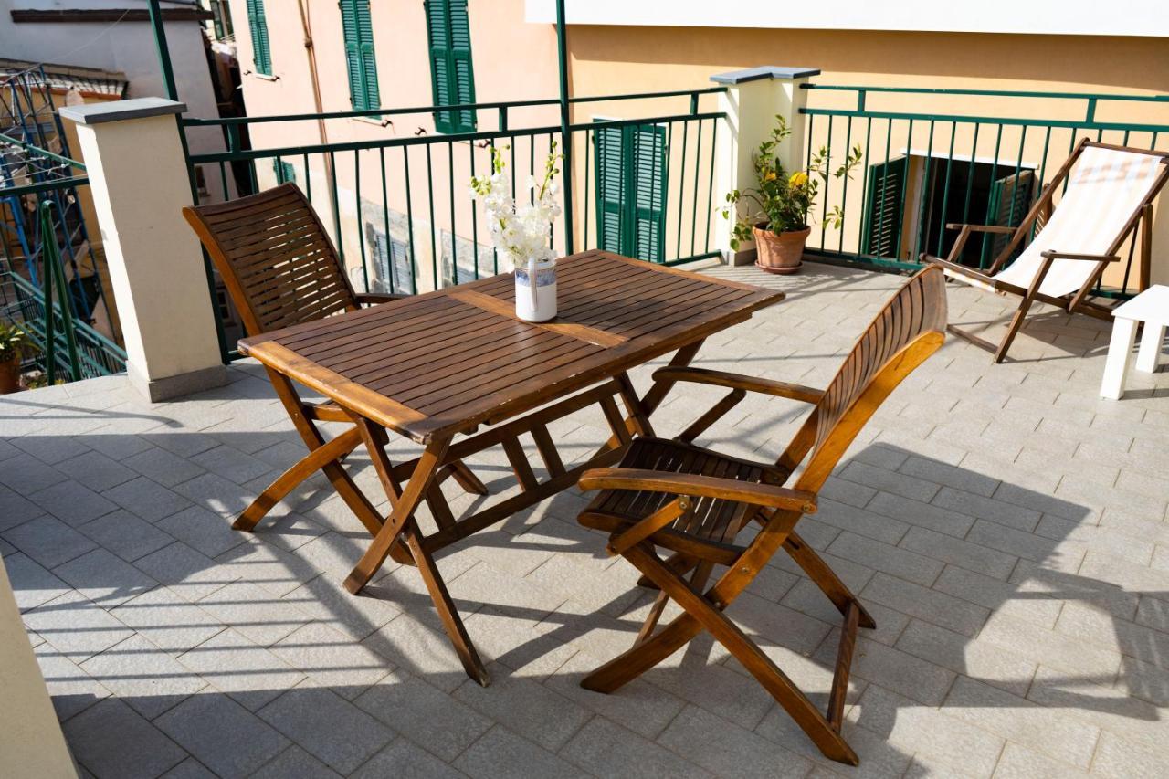 Solemagia Hotel Вернаца Екстериор снимка