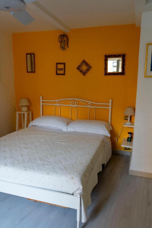 Solemagia Hotel Вернаца Екстериор снимка